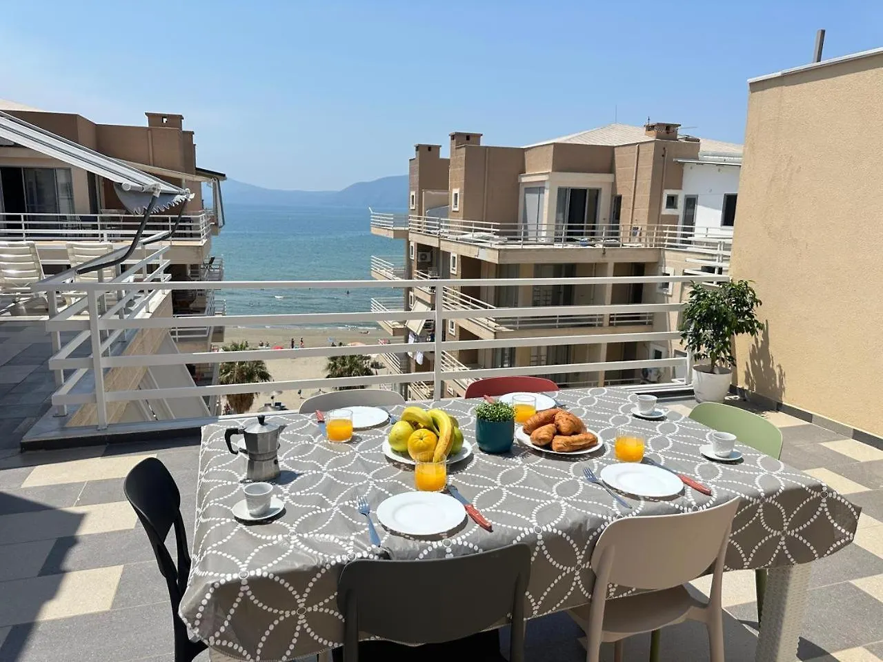 Trea Accomodations - Maya Terrace Sea View Vlore Albania